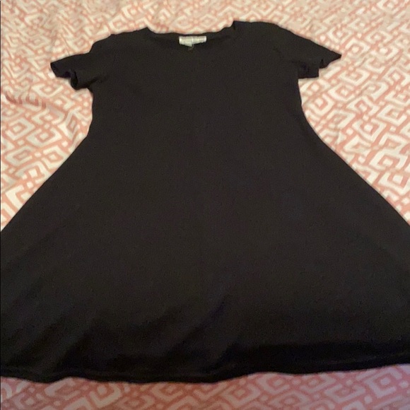 Nicole Studio Dress - Picture 1 of 3